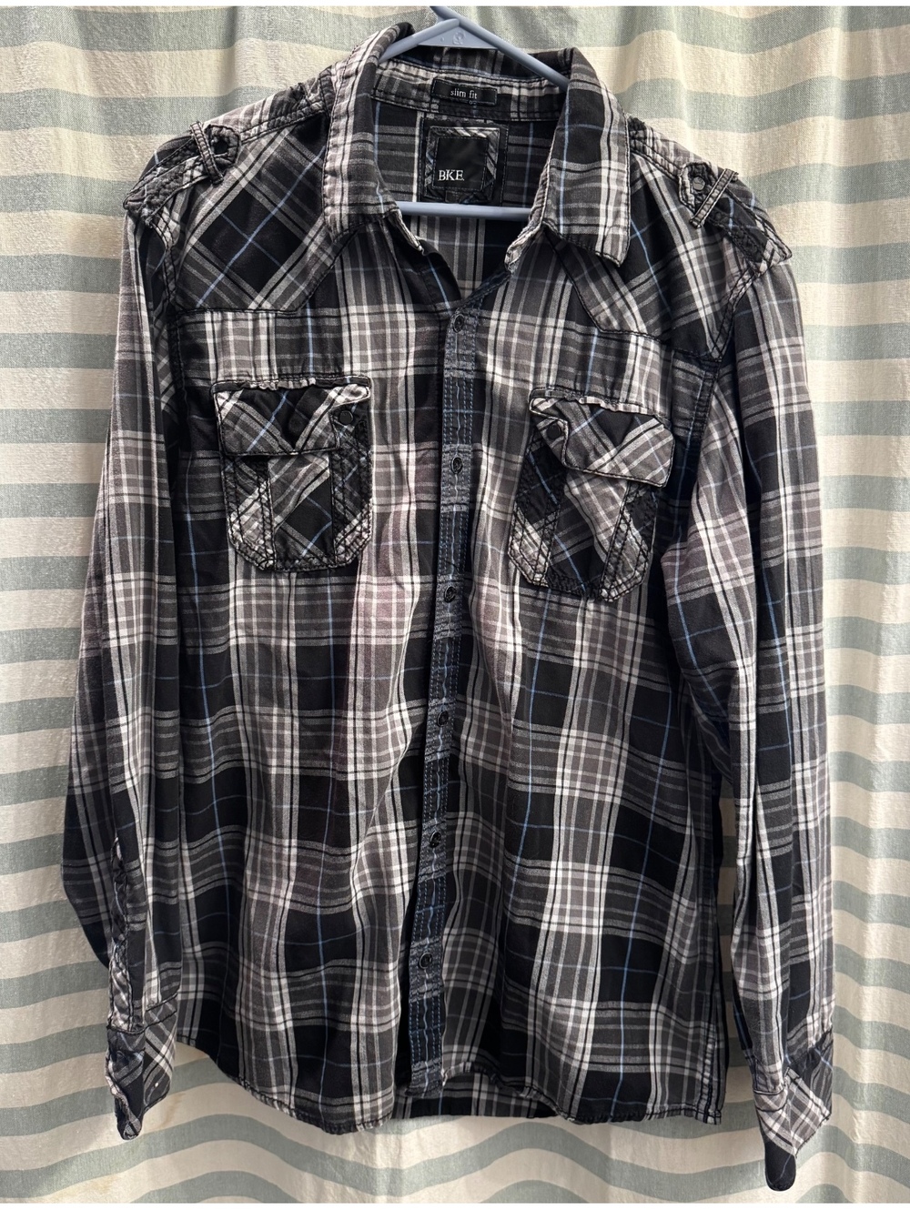 BKE Slim Fit Men's Black and Gray Plaid Button-Up Shirt Size Xl